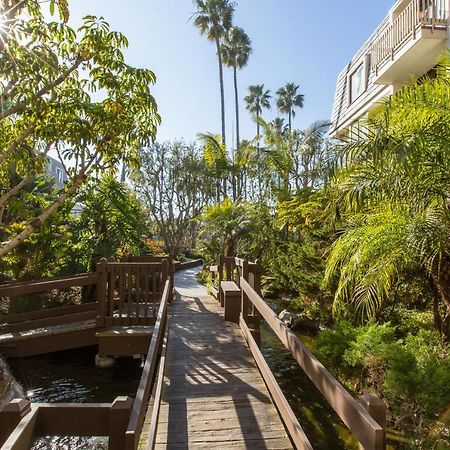3 Bedroom! - Complex Is On The Beach With Huge Pool Оушенсайд Экстерьер фото