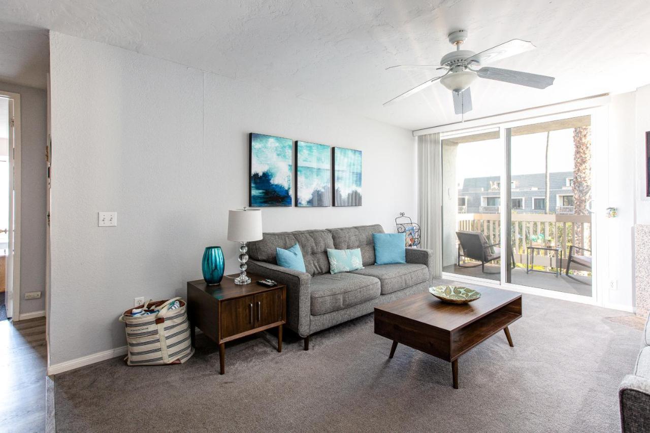 3 Bedroom! - Complex Is On The Beach With Huge Pool Оушенсайд Экстерьер фото